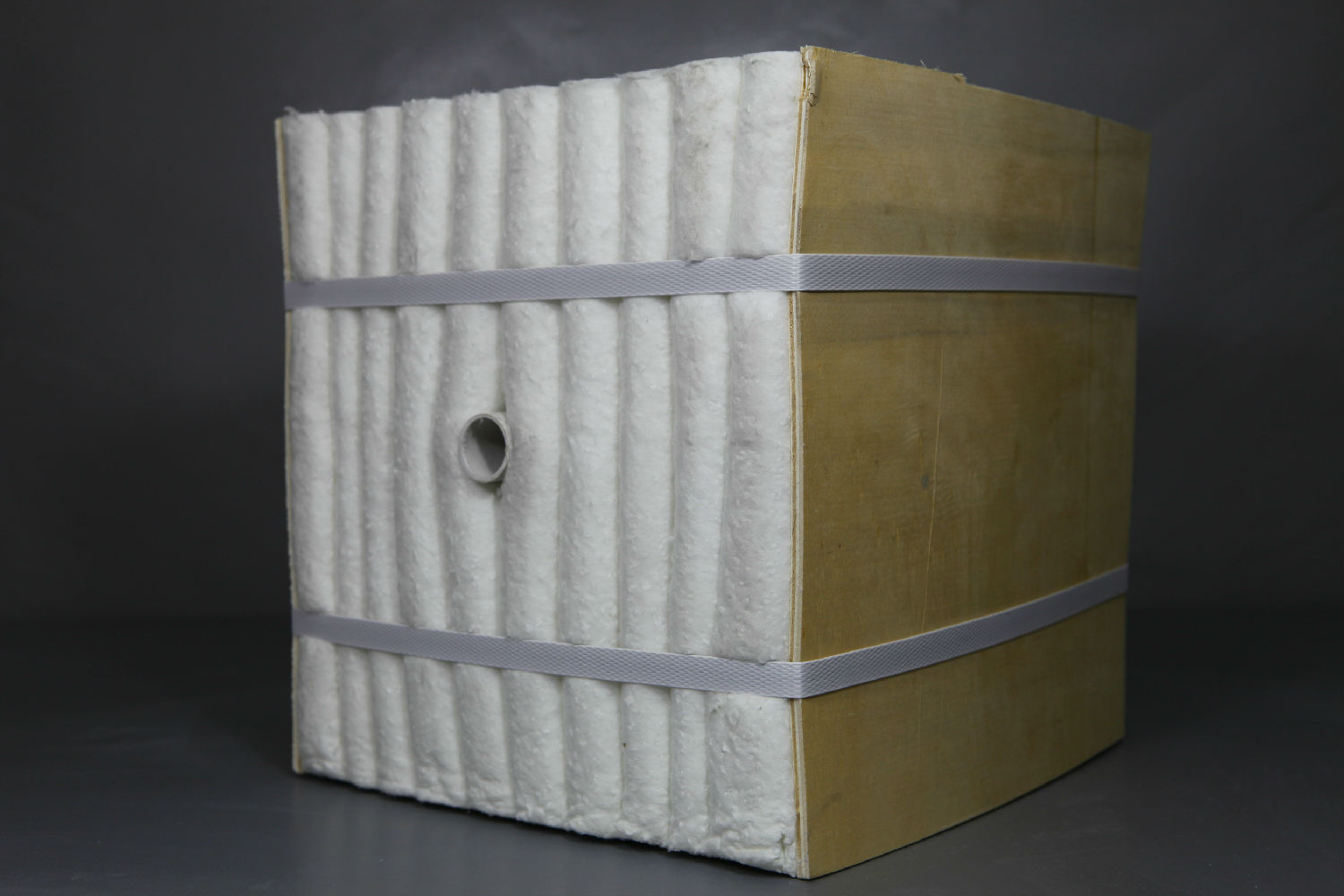 風(fēng)琴狀組合陶瓷纖維模塊-火龍耐材提供