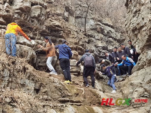 徒步藏龍澗 徒步藏龍澗